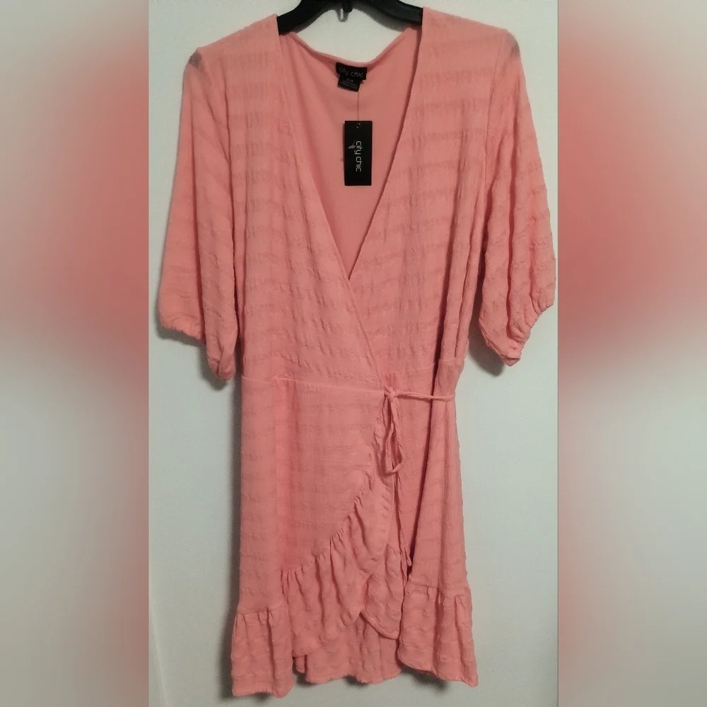New Peach Ruffle Wrap Dress / Size 2X - Picture 3 of 12